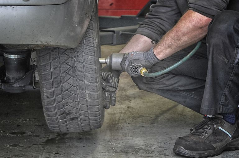 menjava gum, pnevmatike, vulkanizer.JPG