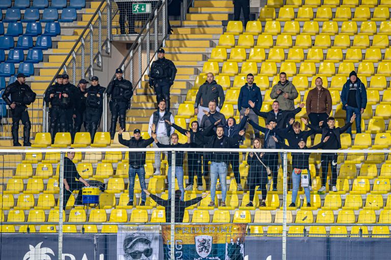 celje, mura, tribune, navijači
