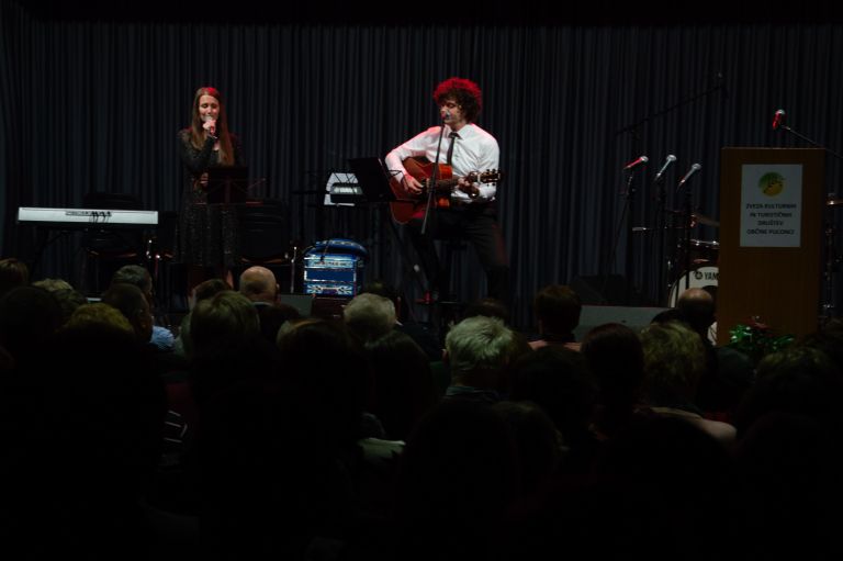 pesem-za-svetli-trenutek, puconci, dobrodelni-koncert