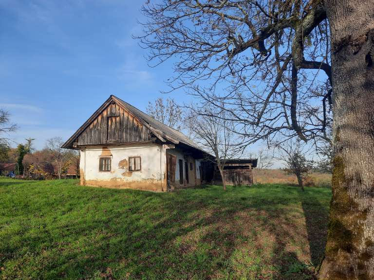 dediščina-goričkega, črna-kuhinja, stavbna-dediščina