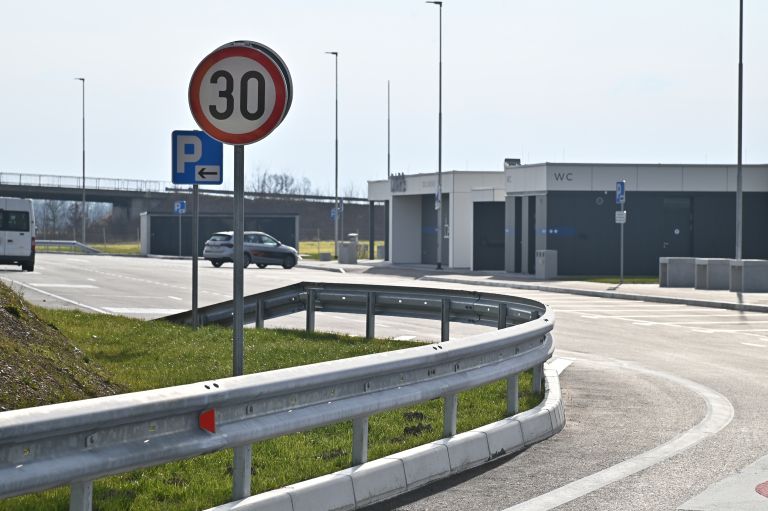 počivališče-dolinsko, dars, postajališče, avtocesta, hitra-cesta