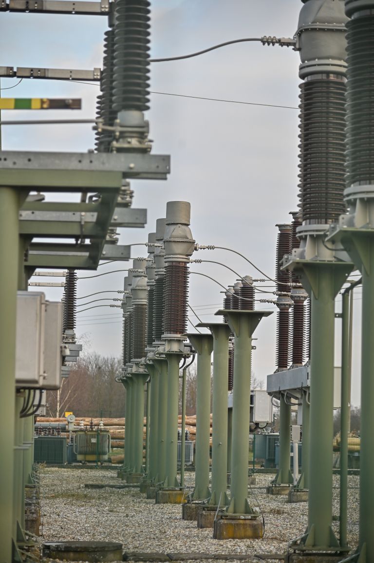 energetska-infrastruktura, daljnovod, električna-napeljava, električni-sistem, elektro, dron