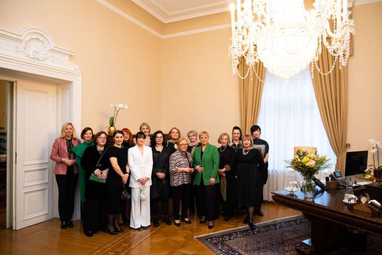 slovenka-leta-2022, sprejem-pri-predsednici, nataša-pirc-musar