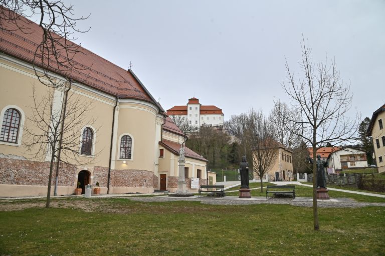 lendava, simbolična