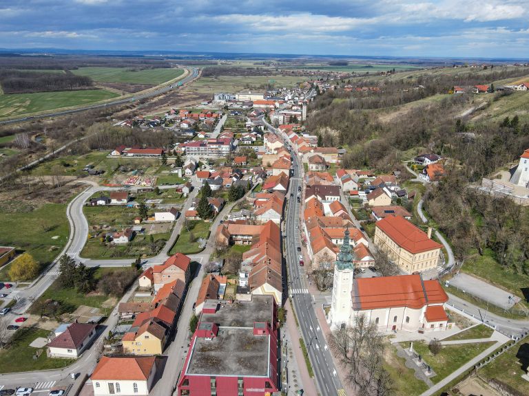 lendava, dron, simbolična