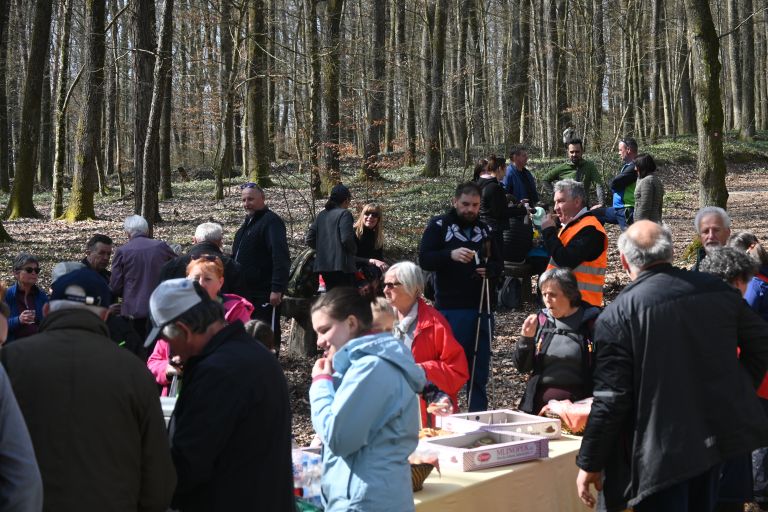 vinogradniško-in-sajdarsko-društvo-filovci, pohod-ob-materinskem-dnevu