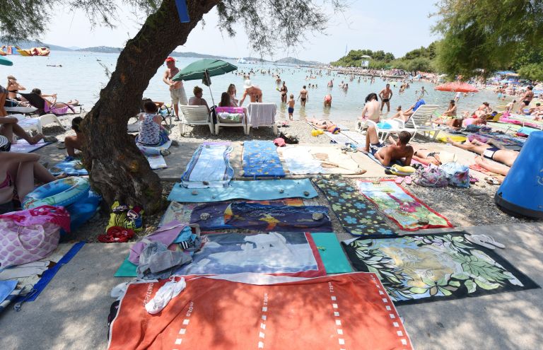 hrvaška, vodice, brisače, plaža