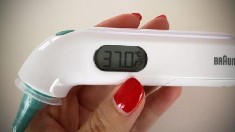 gripa-vrocina-termometer