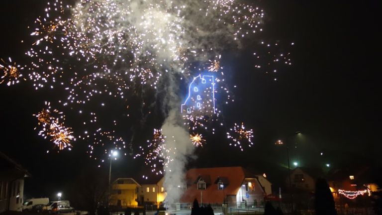 Ognjemet,-silvestrovanje,-praznovanje