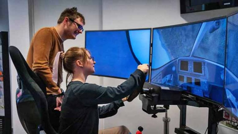 simulator-laura-pečnik-gaber-čuješ