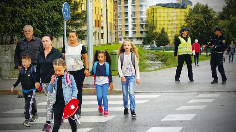 varnost-preventiva-otroci-prehod-cesta