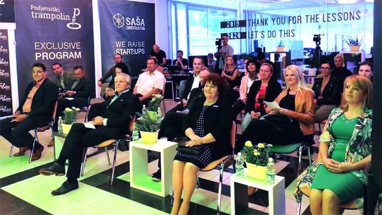 podjetniski_trampolin
