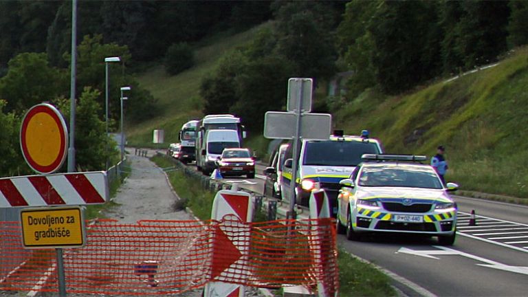 policija_cesta_gradbisce