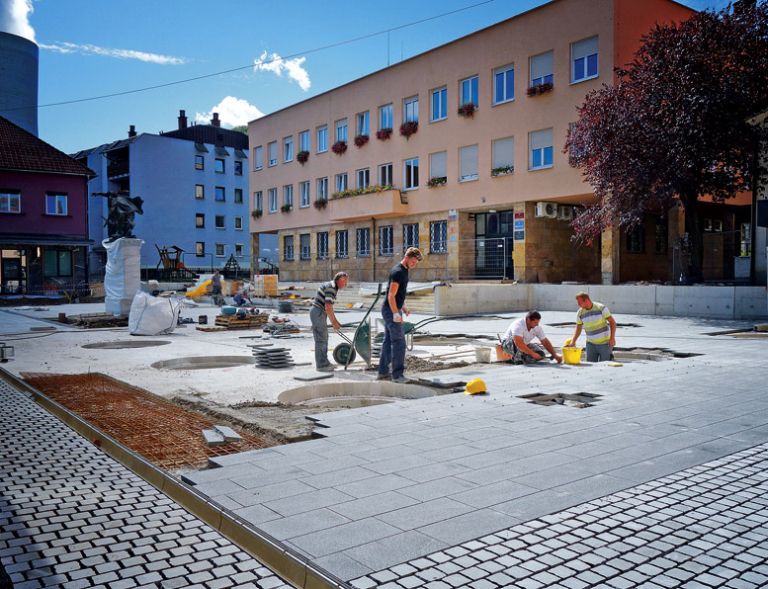 trg svobode šoštanj, obnova 3911