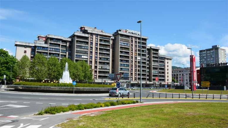 velenje_krozni_promet_bloki