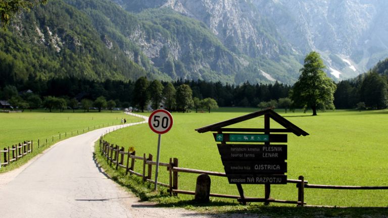 logarska-dolina-spomladi