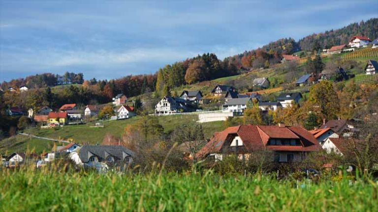 smartno-ob-paki-naselje