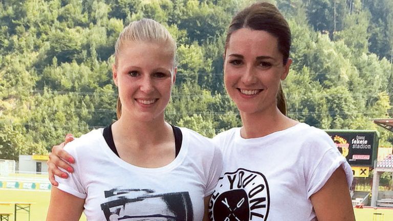 Maja Mihalinec in Nina Djordjevic