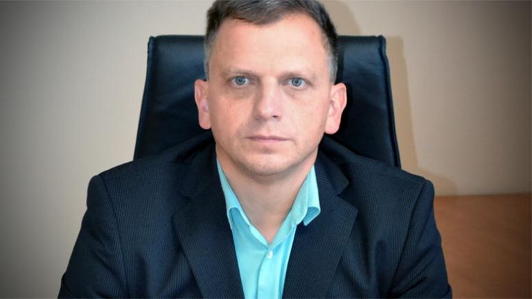 niko-kolar