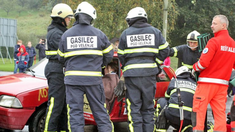 gasilci in resevalci