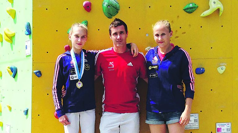 Janja Garnbret, Tjaša Slemenšek