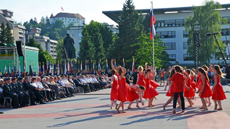 proslava_velenje_samostojnost