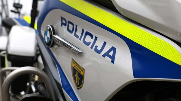 policija-motor