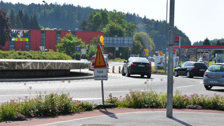 krozni-promet-velenje-cesta