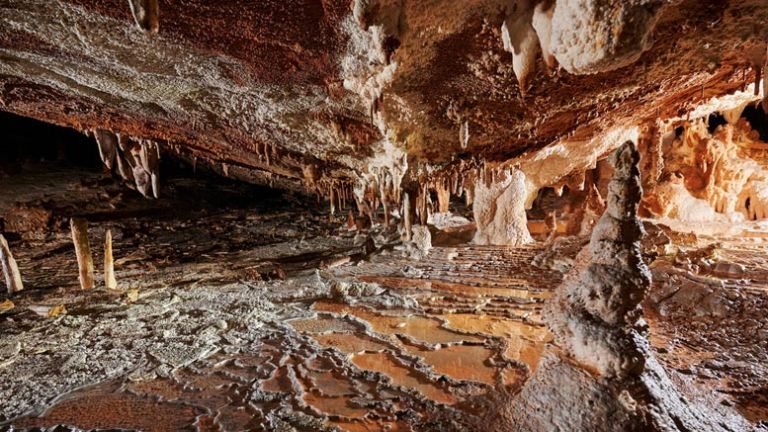 Snežna-jama-(foto-Tomo-Jeseničnik)