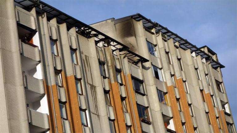 požar jenkova indijanc dim