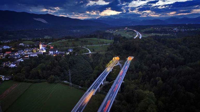 DARS-zmanjševanje-osvetljenosti-Avtocesta