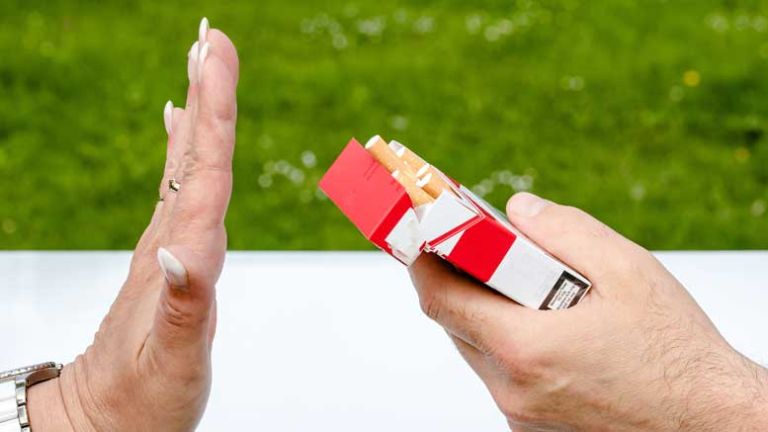 cigarete-non-smoker-2383236