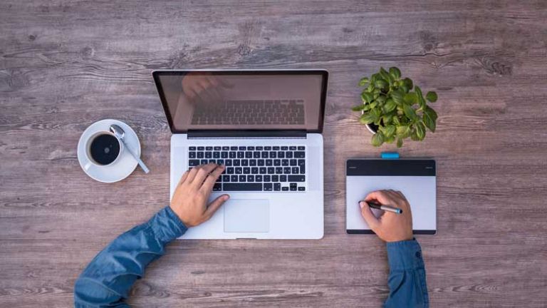 inetrnet-laptop-2838921_1920