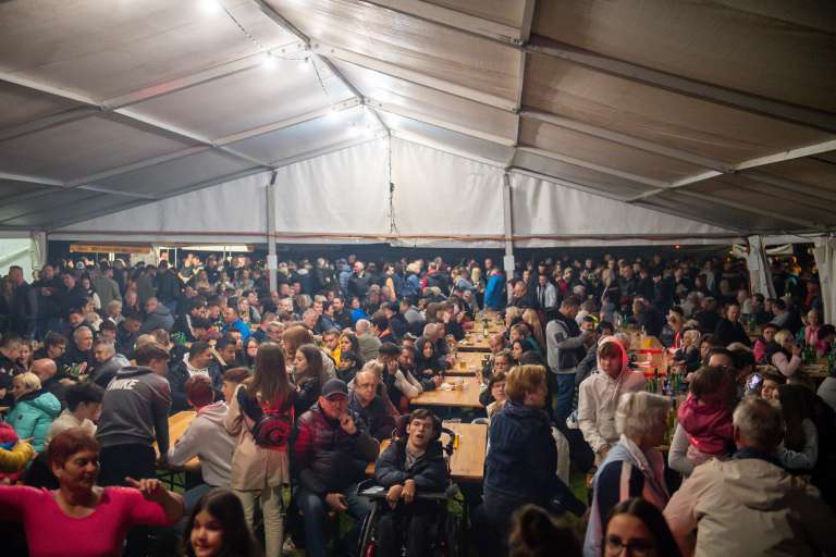 kresovanje, kres, černelavci