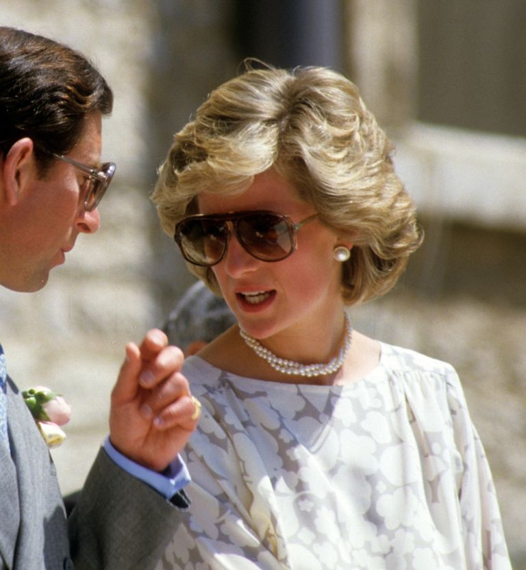 5 Sončna očala z veliko osebnosti-princesa diana-2