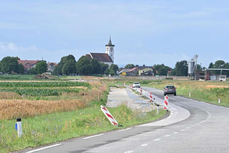 dobrovnik, gradnja-kolesarske-steze-v-dobrovniku.