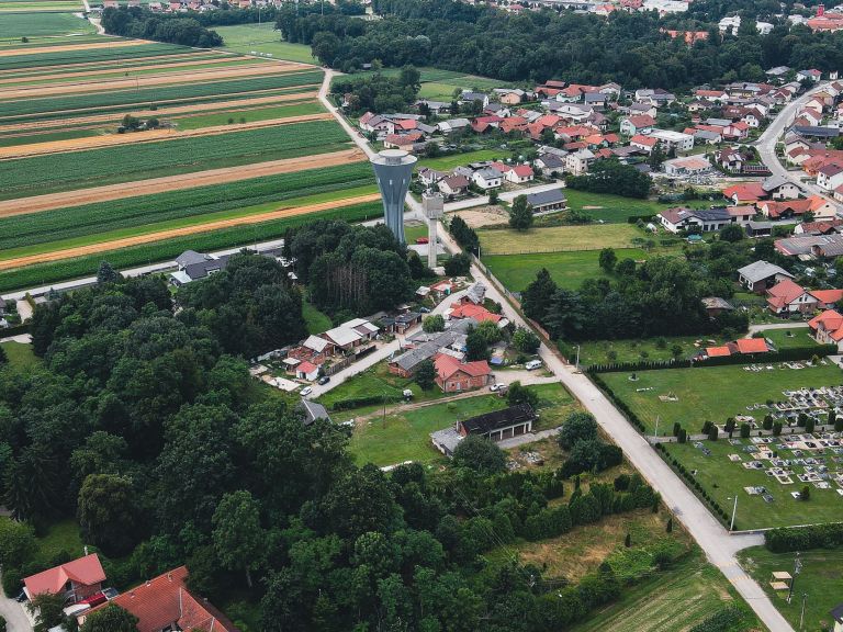 občina-beltinci, preselitev-romov, deponija-gančani, dron, naseljev-romov-beltinci