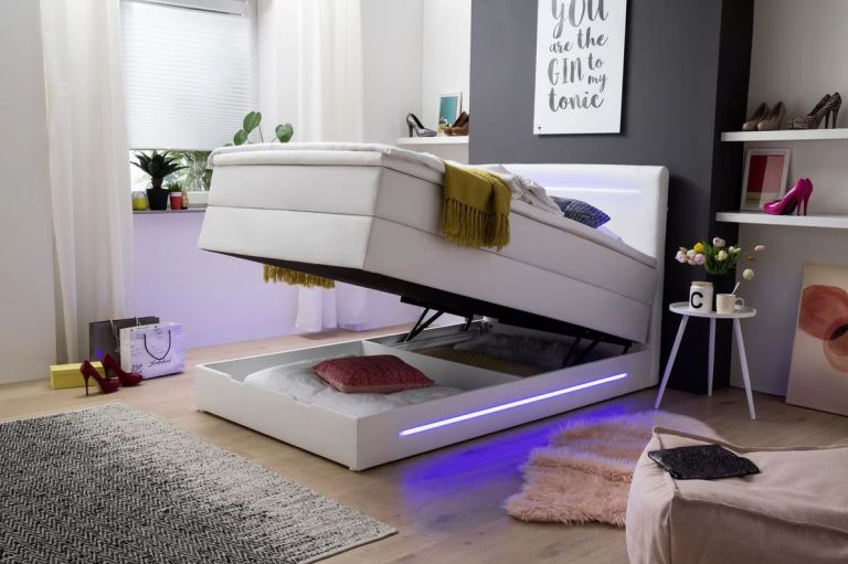 Boxspring Lights.jpg