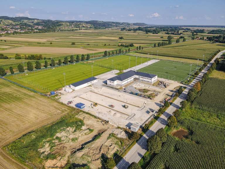 dron, nogometna-akademija-lendava