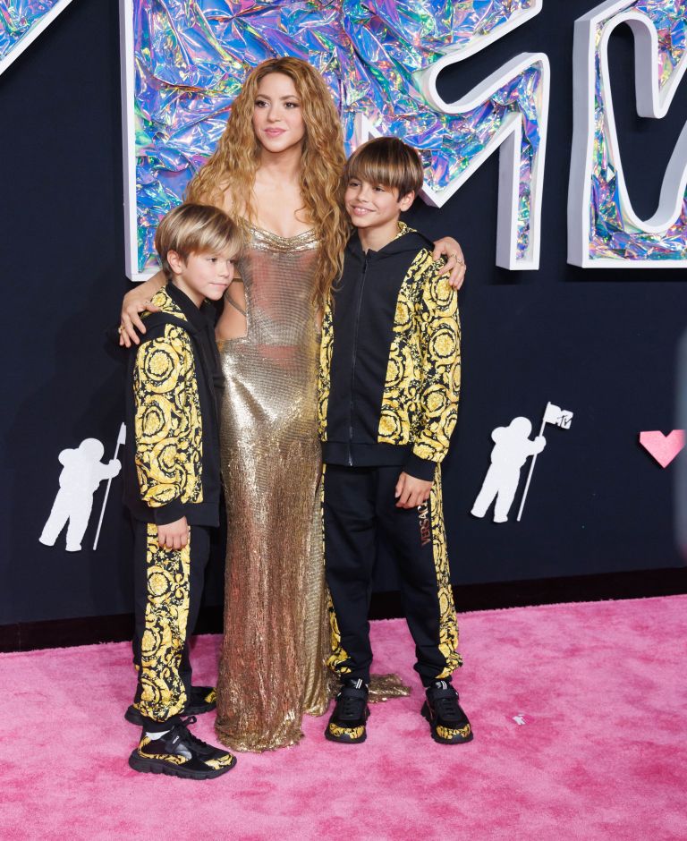 shakira 1.jpg