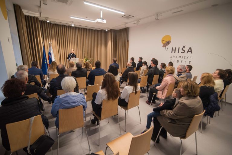 _hisa__02_.jpg