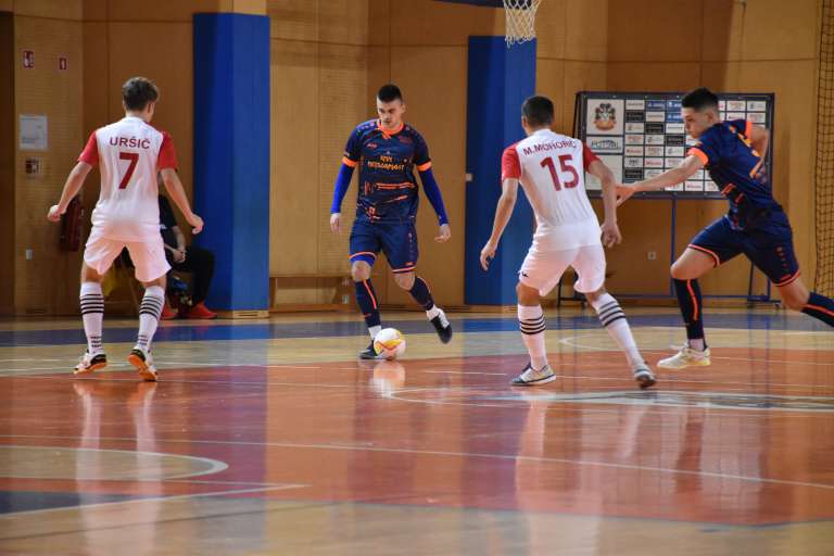 futsal, 16.-krog, oplast-kobarid, meteorplast-šic-bar