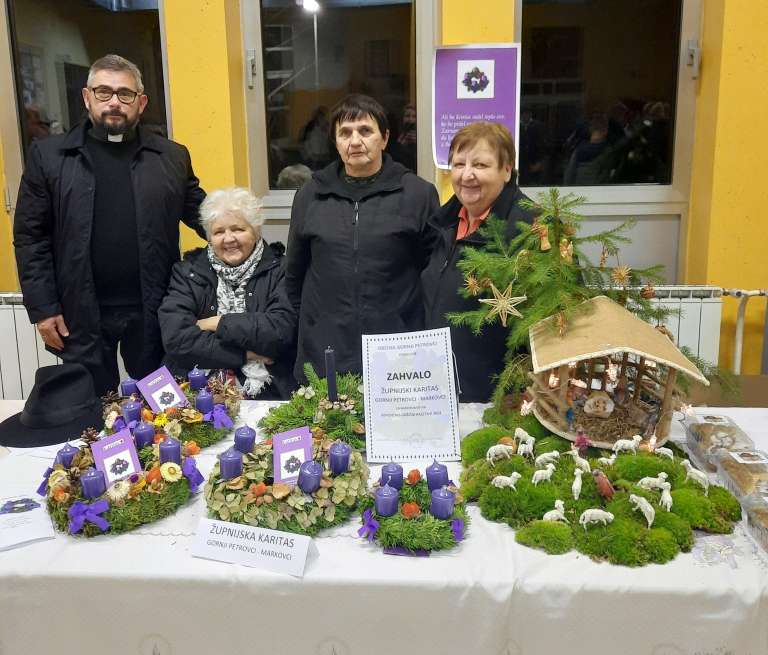 občina-gornji-petrovci, december, razstava, advent