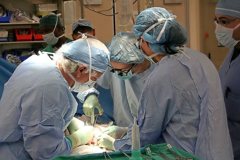 828885_131-operacija2.jpg