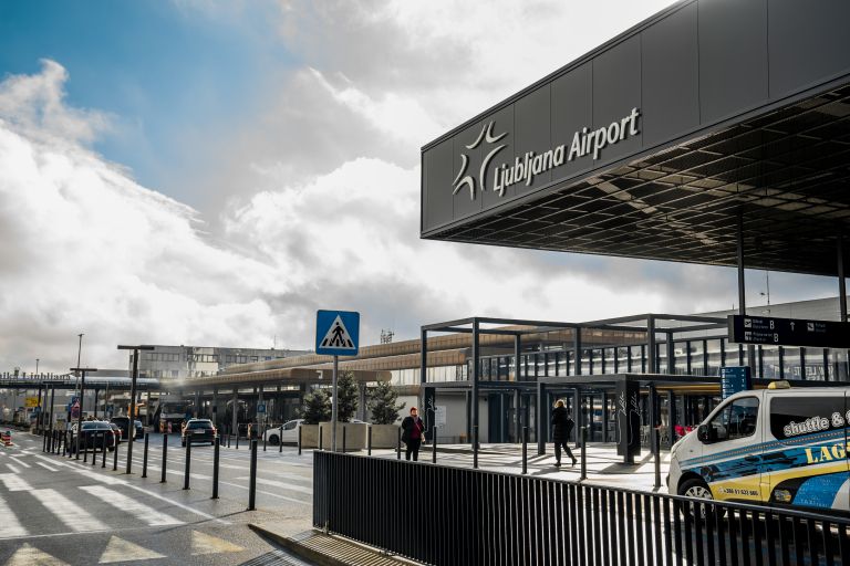 brniško letališče