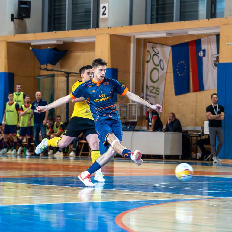 futsal, 15.-krog, meteorplast-šic-bar, extrem