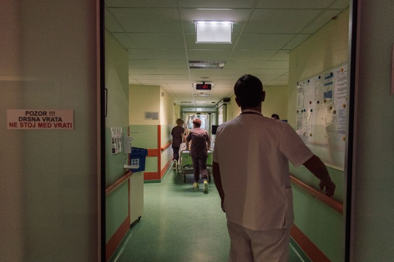 simbolična, sbms, interni-oddelek, intenziva, intenzivna-enota, bolnica, zdravstvo