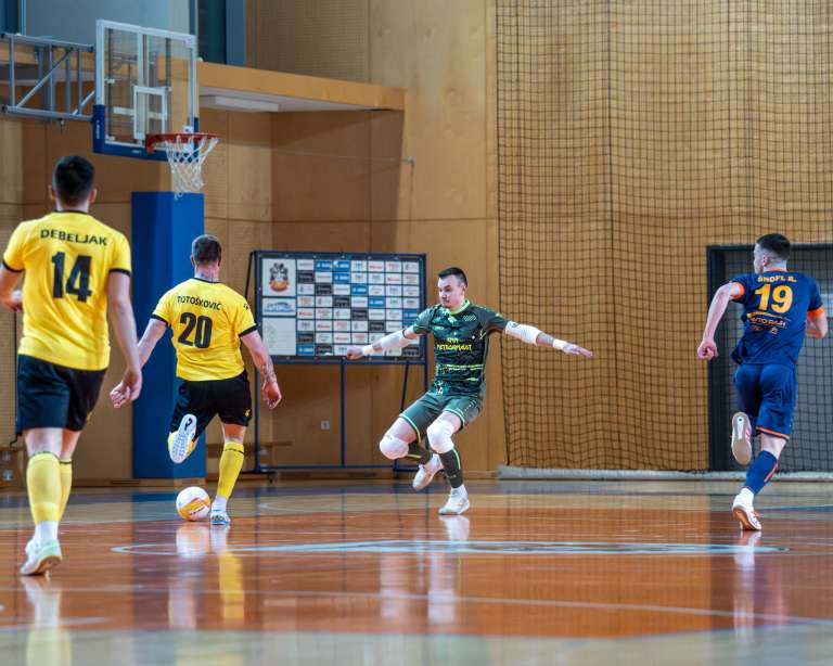 futsal, četrtfinale, meteorplast-šic-bar, extrem