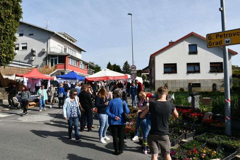 križani-četrtek, kuzma