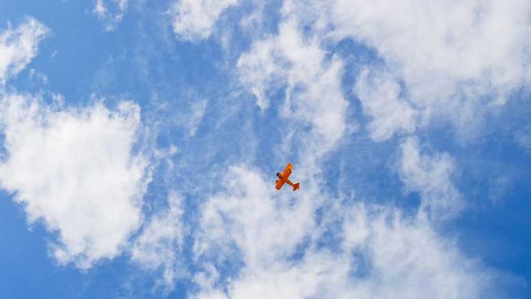 letalo-airplane-4817195_1280